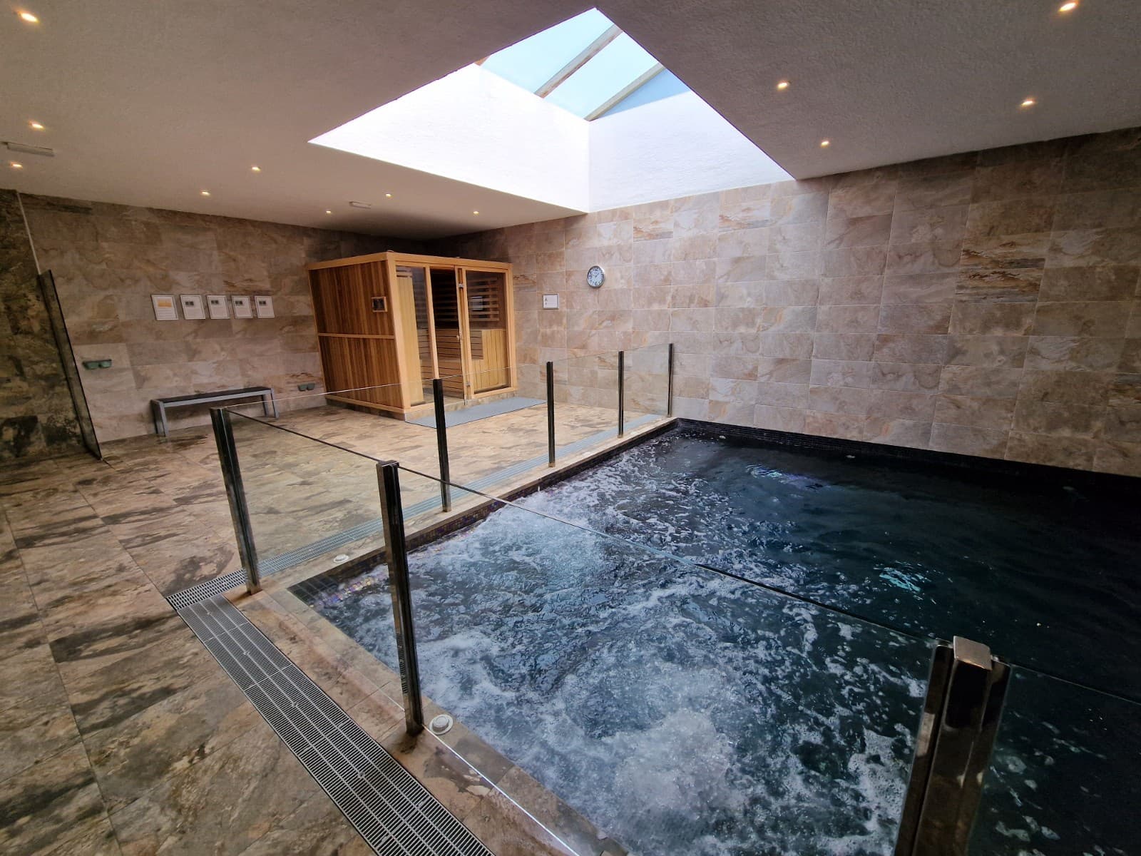 2 slaapkamer Appartement te koop in Guardamar del Segura met zwembad - € 279.995 (Ref: 9735870)