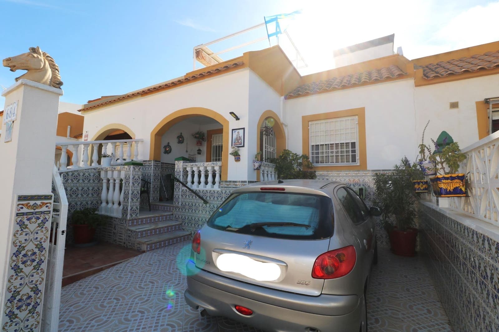 2 bedroom Bungalow for sale in Torrevieja with pool - € 168,000 (Ref: 9747076)