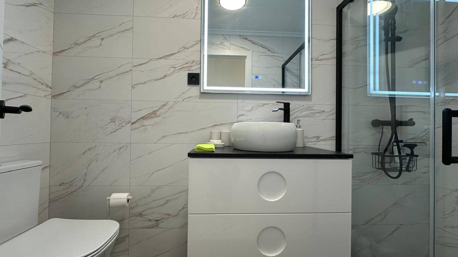 3 slaapkamer Appartement te koop in Torrevieja - € 369.000 (Ref: 9747083)