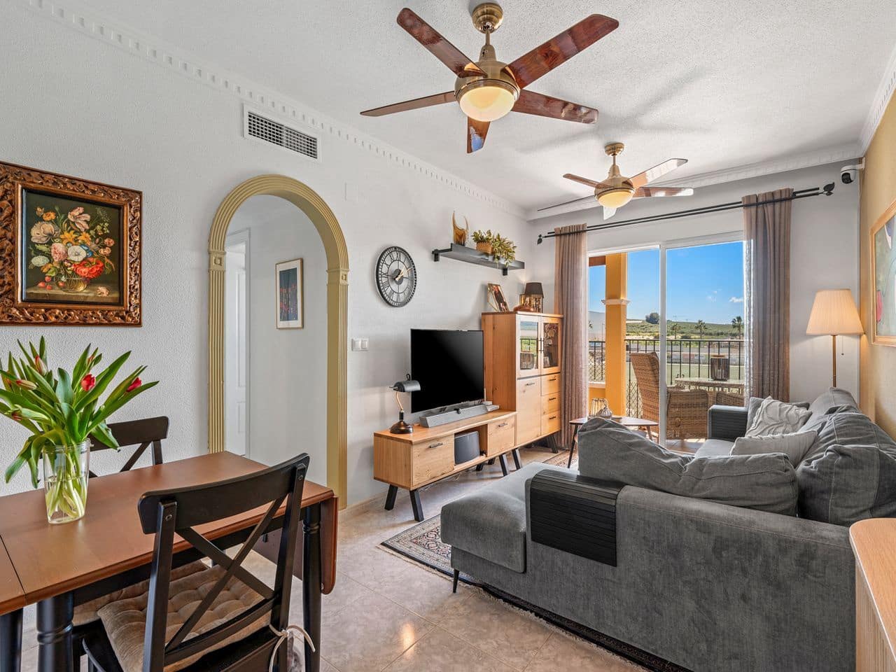 2 soveværelse Lejlighed til salg i Algorfa med swimmingpool garage - € 145.000 (Ref: 9756316)