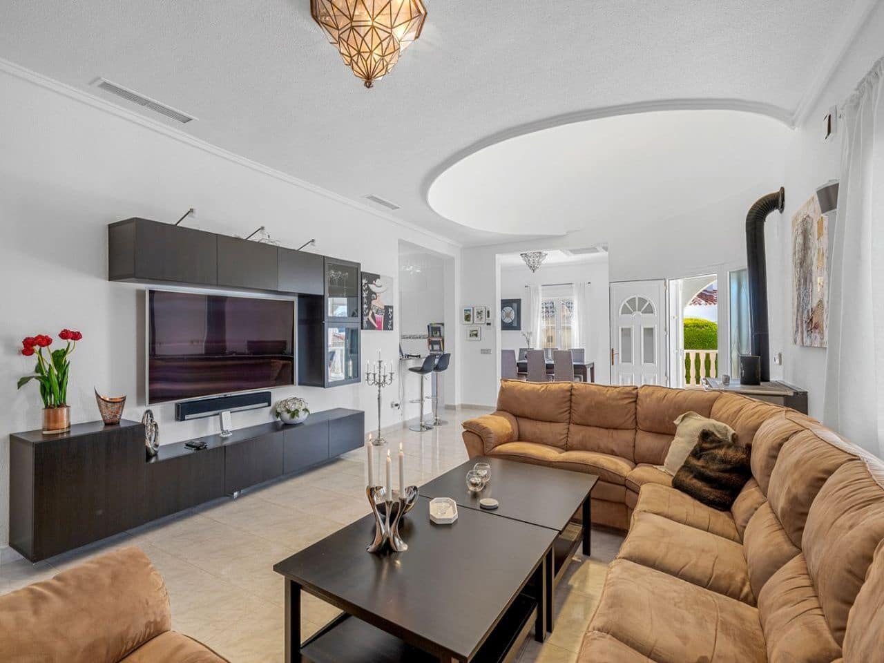 4 bedroom Villa for sale in Rojales with pool garage - € 599,000 (Ref: 9756317)