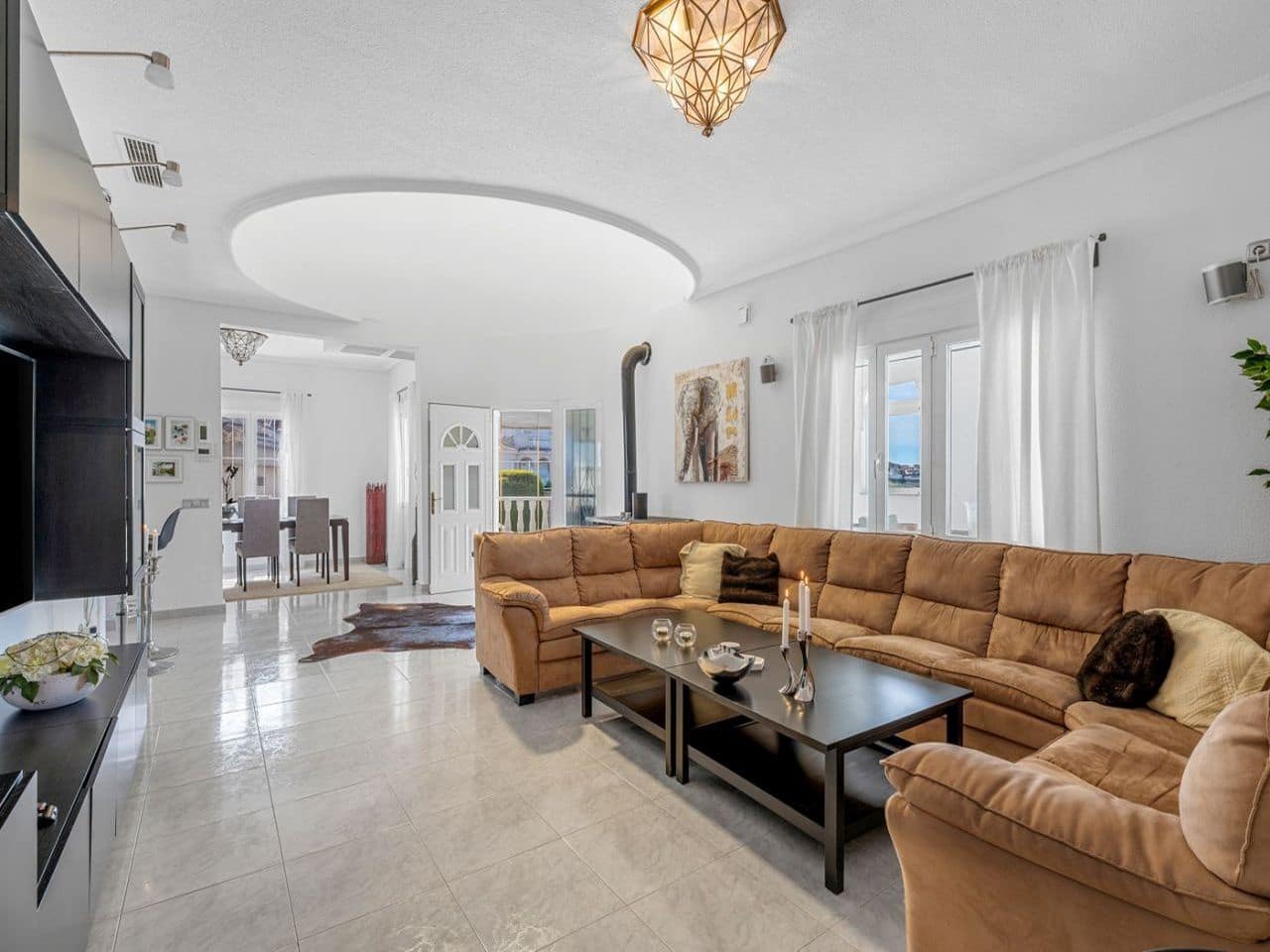 4 bedroom Villa for sale in Rojales with pool garage - € 599,000 (Ref: 9756317)
