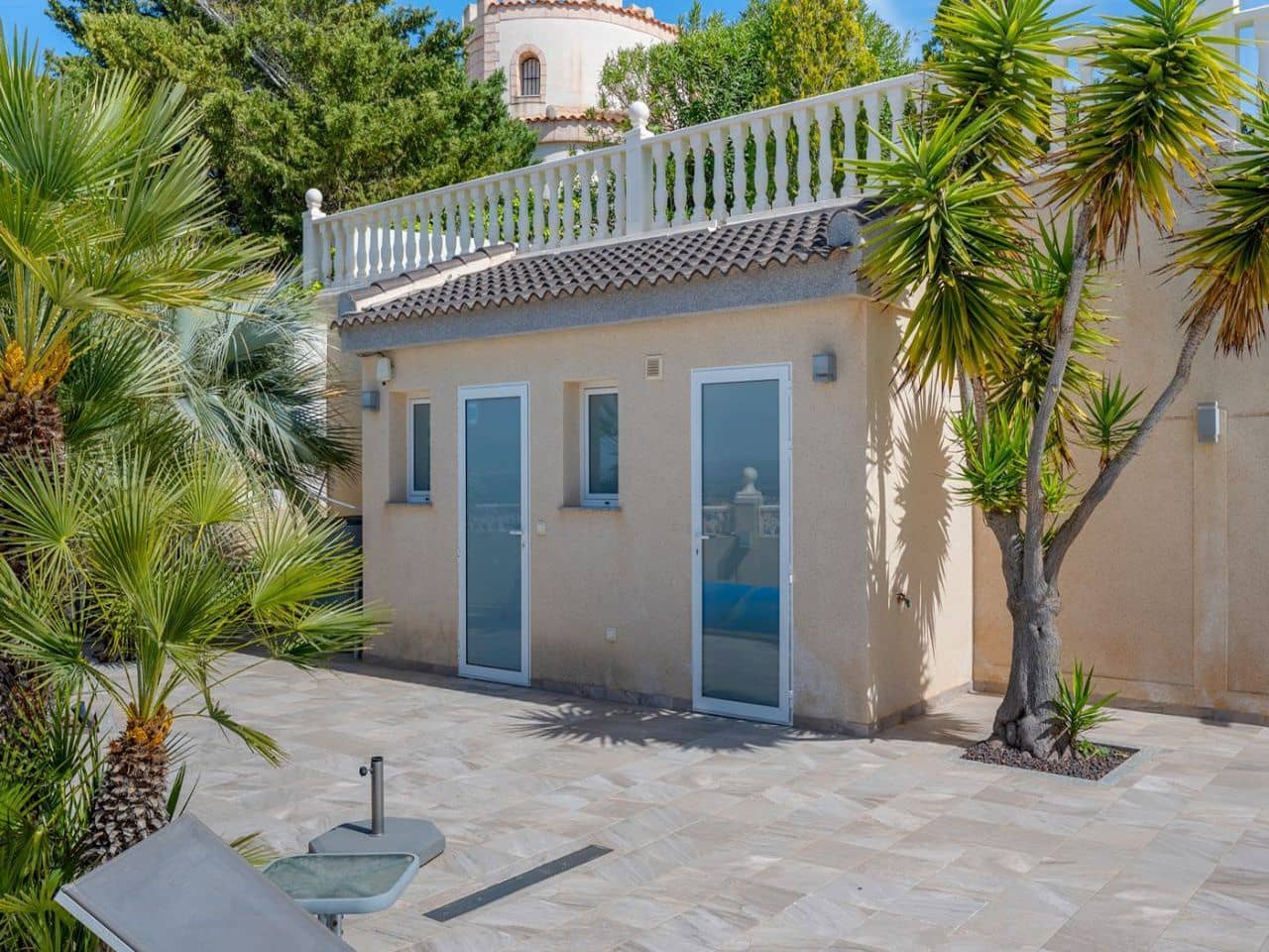 4 bedroom Villa for sale in Rojales with pool garage - € 599,000 (Ref: 9756317)