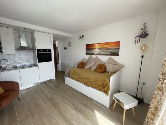 Appartement à vendre à La Mata, Torrevieja avec piscine - 105 000 € (Ref: 9761285)