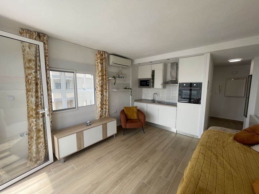 Lejlighed til salg i La Mata med swimmingpool - € 105.000 (Ref: 9761285)