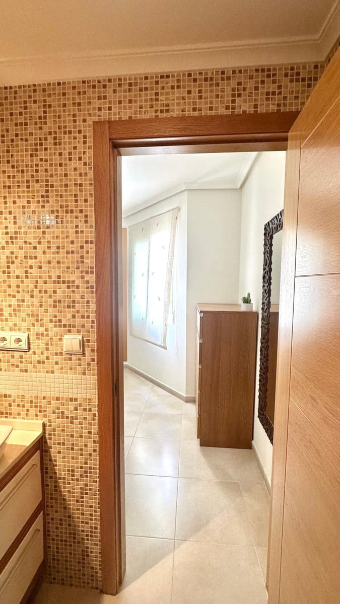 2 bedroom Penthouse for sale in Torrevieja - € 164,900 (Ref: 9762253)