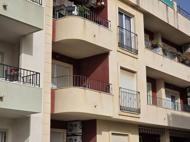 2 slaapkamer Appartement te koop in Formentera del Segura met garage - € 149.000 (Ref: 9778427)