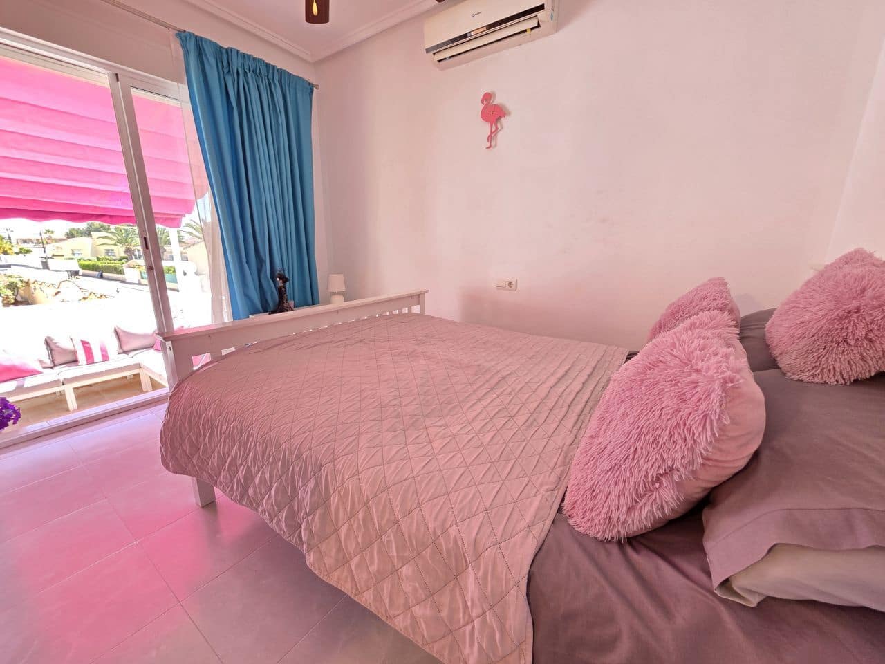 4 bedroom Villa for sale in Rojales with pool garage - € 495,000 (Ref: 9778428)