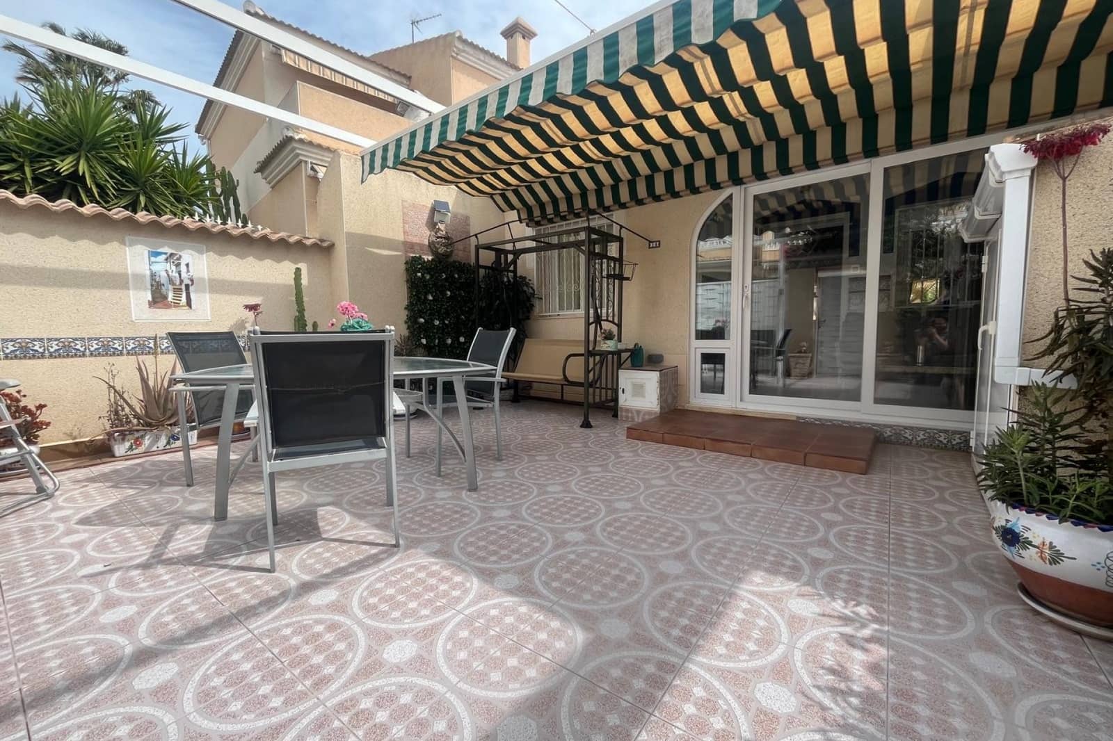 2 quarto Bungalow para venda em Dona Pepa com piscina - 198 000 € (Ref: 9778431)