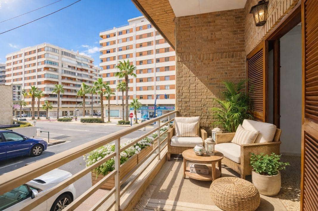 3 chambre Appartement à vendre à Torrevieja - 153 000 € (Ref: 9781114)