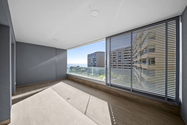 3 soverom Leilighet til salgs i Torrevieja med svømmebasseng garasje - € 599 000 (Ref: 9783874)