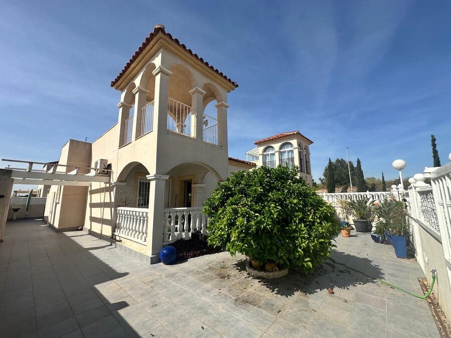 2 sypialnia Willa na sprzedaż w Lo Crispin z basenem - 235 000 € (Ref: 9789762)