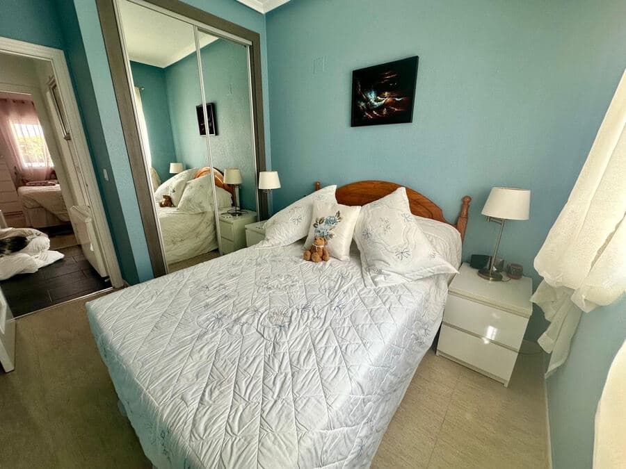 2 sypialnia Willa na sprzedaż w Lo Crispin z basenem - 235 000 € (Ref: 9789762)