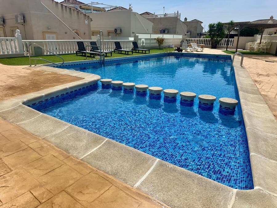 2 sypialnia Willa na sprzedaż w Lo Crispin z basenem - 235 000 € (Ref: 9789762)