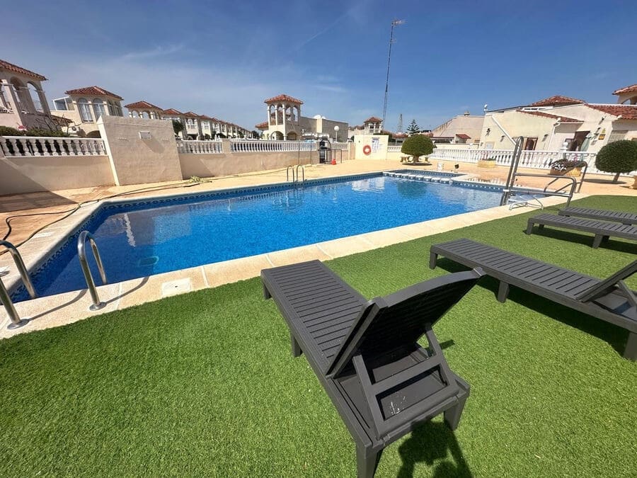 2 sypialnia Willa na sprzedaż w Lo Crispin z basenem - 235 000 € (Ref: 9789762)