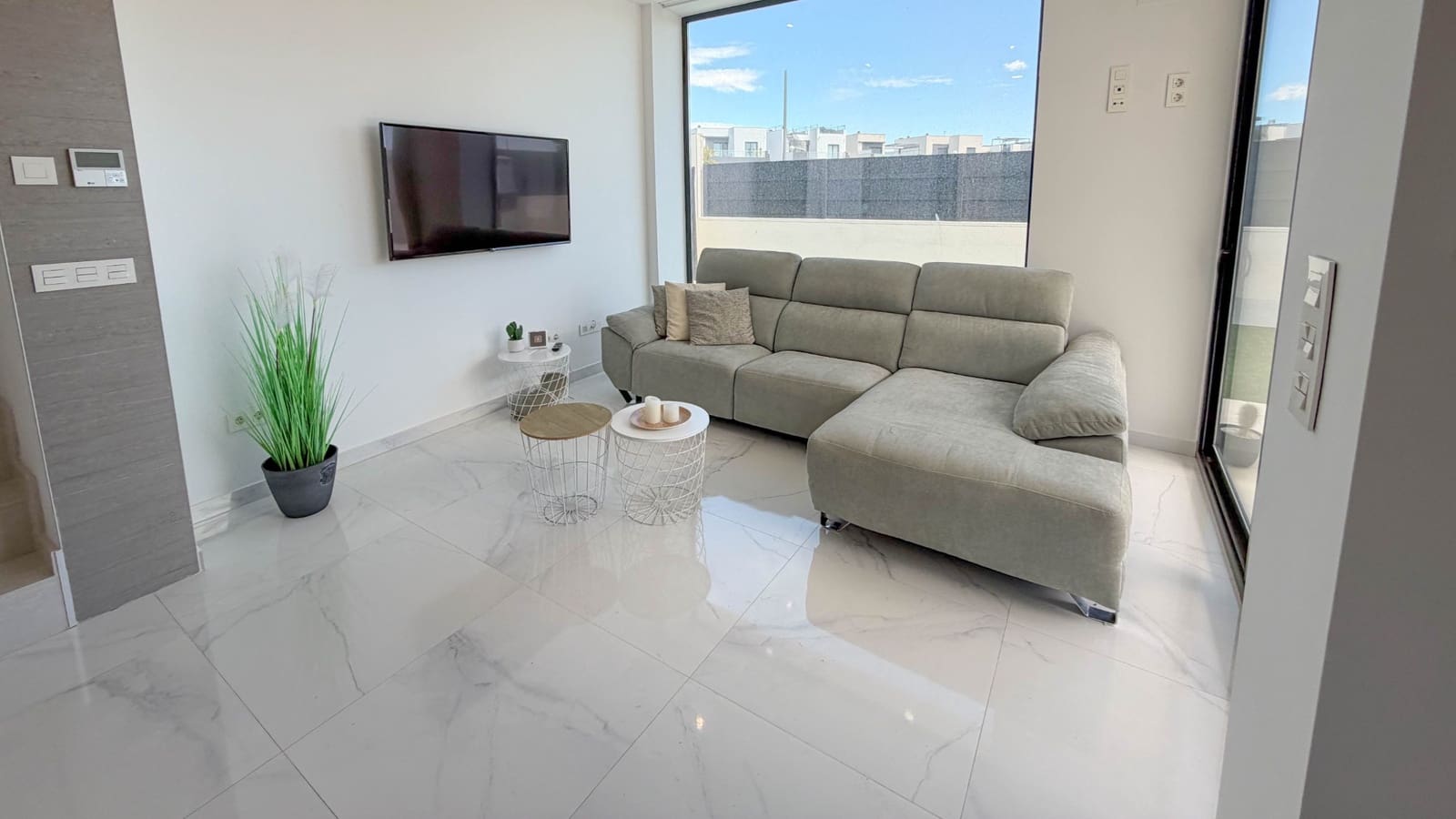 Casa de 3 habitaciones en Rojales en venta con piscina garaje - 399.900 € (Ref: 9793330)