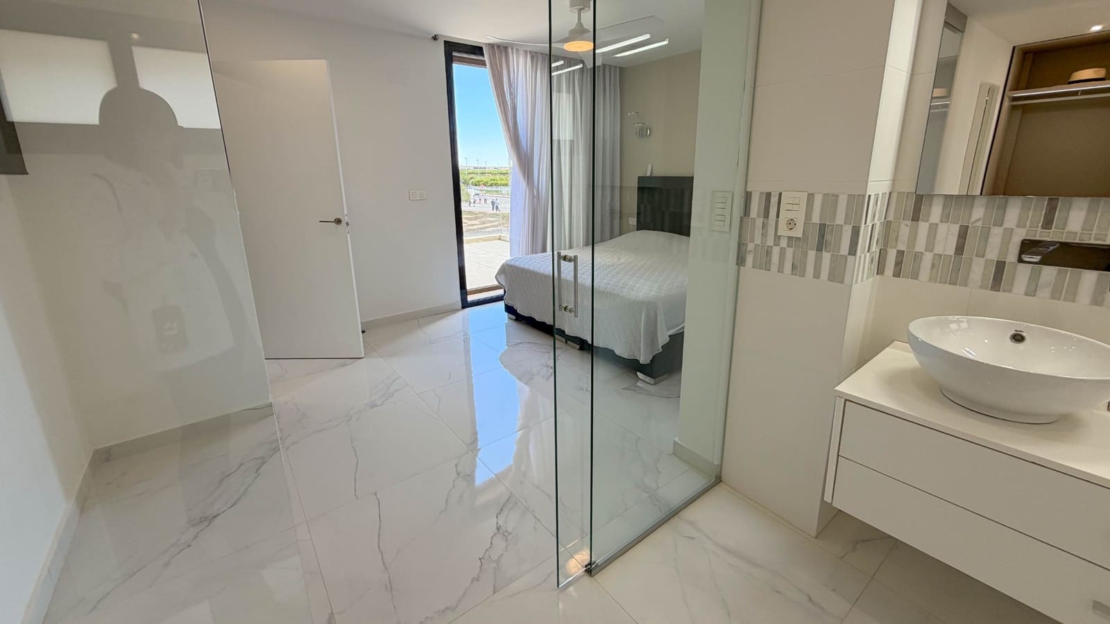 Casa de 3 habitaciones en Rojales en venta con piscina garaje - 399.900 € (Ref: 9793330)