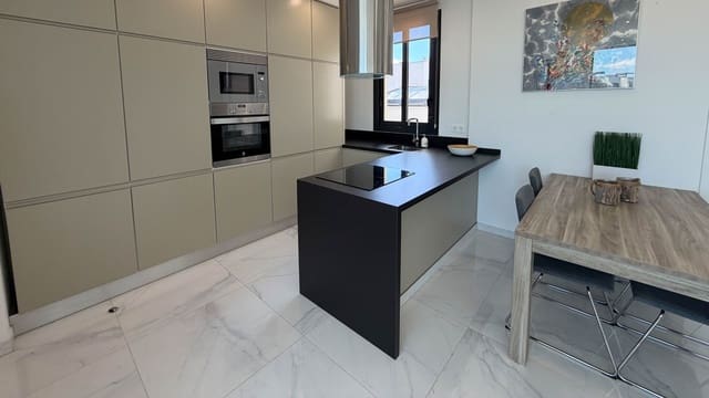 Casa de 3 habitaciones en Rojales en venta con piscina garaje - 399.900 € (Ref: 9793330)