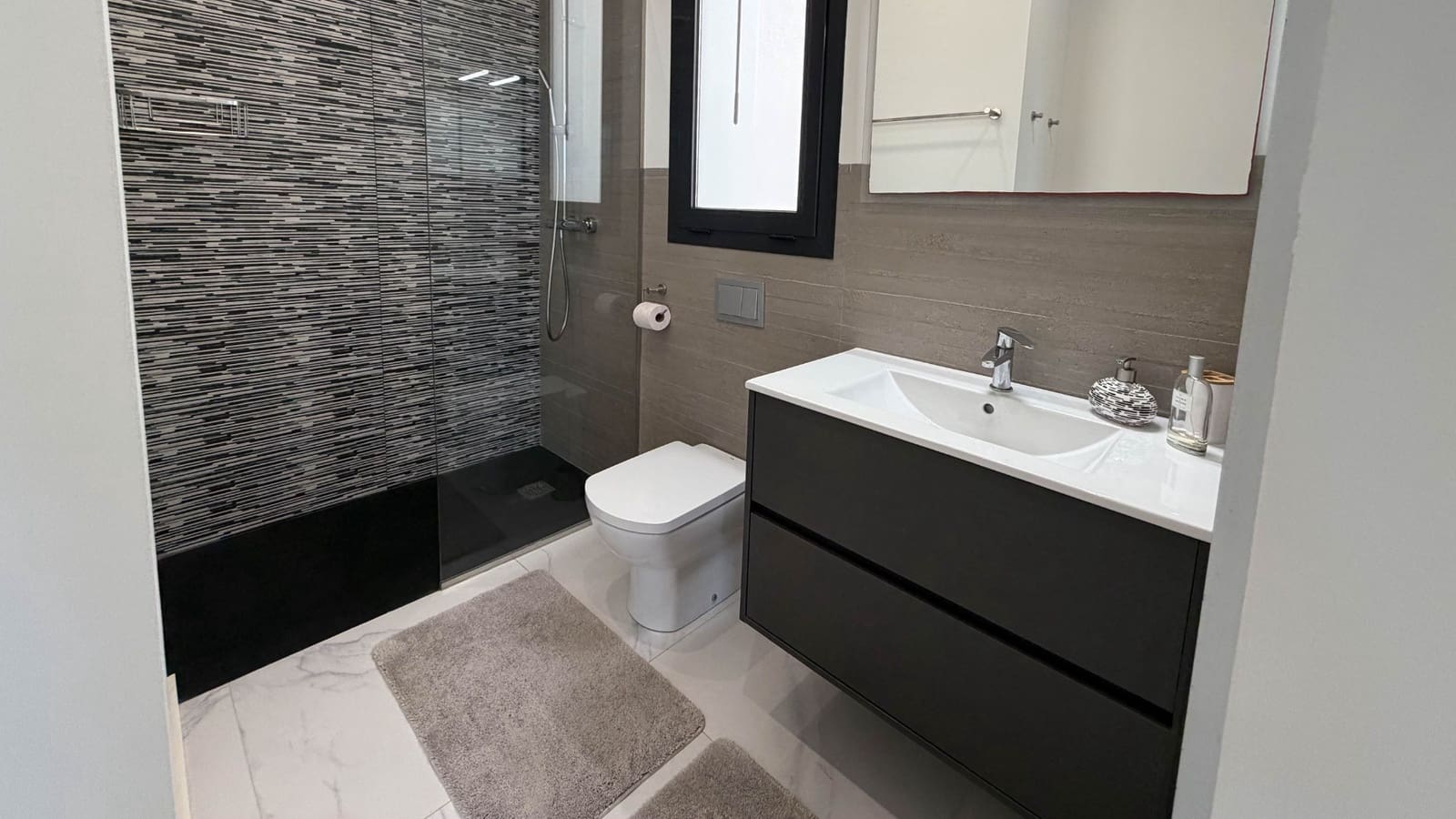 Casa de 3 habitaciones en Rojales en venta con piscina garaje - 399.900 € (Ref: 9793330)