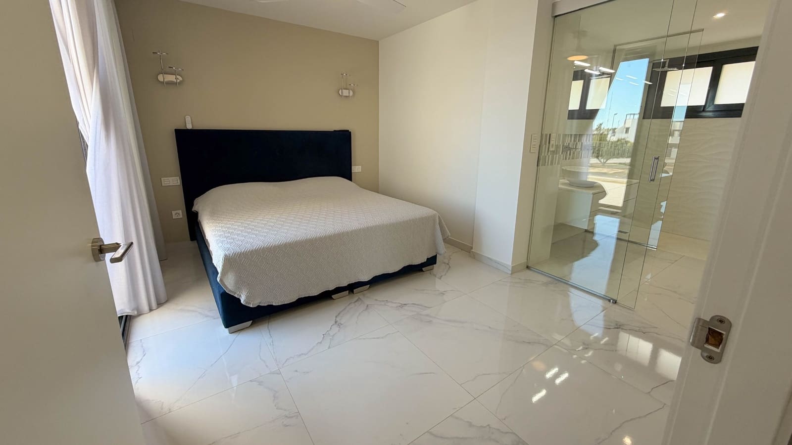 Casa de 3 habitaciones en Rojales en venta con piscina garaje - 399.900 € (Ref: 9793330)