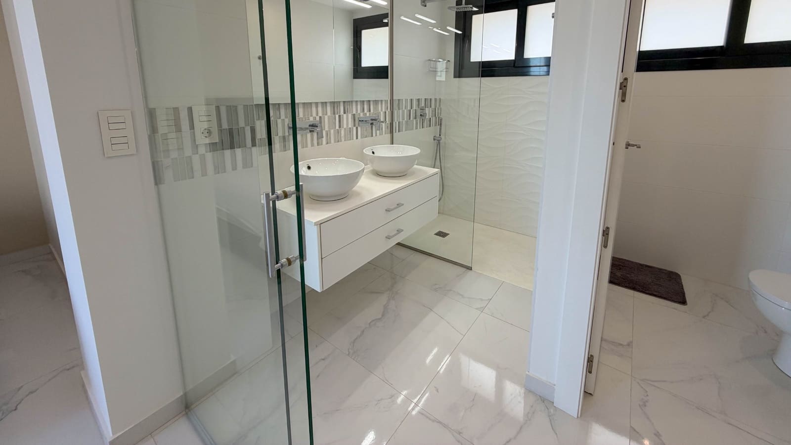 Casa de 3 habitaciones en Rojales en venta con piscina garaje - 399.900 € (Ref: 9793330)