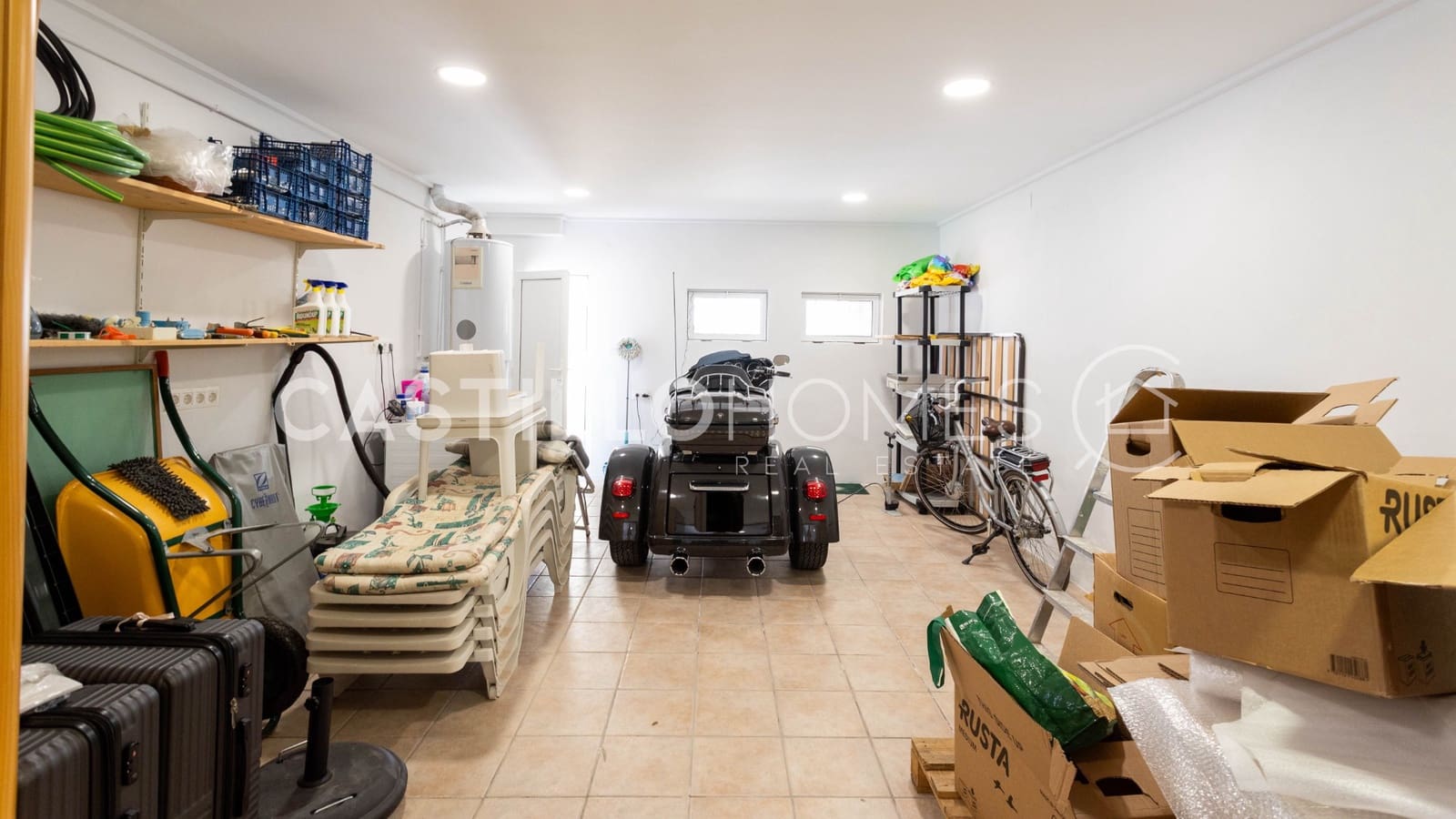 4 quarto Moradia para venda em Torrevieja com piscina garagem - 545 000 € (Ref: 9793331)