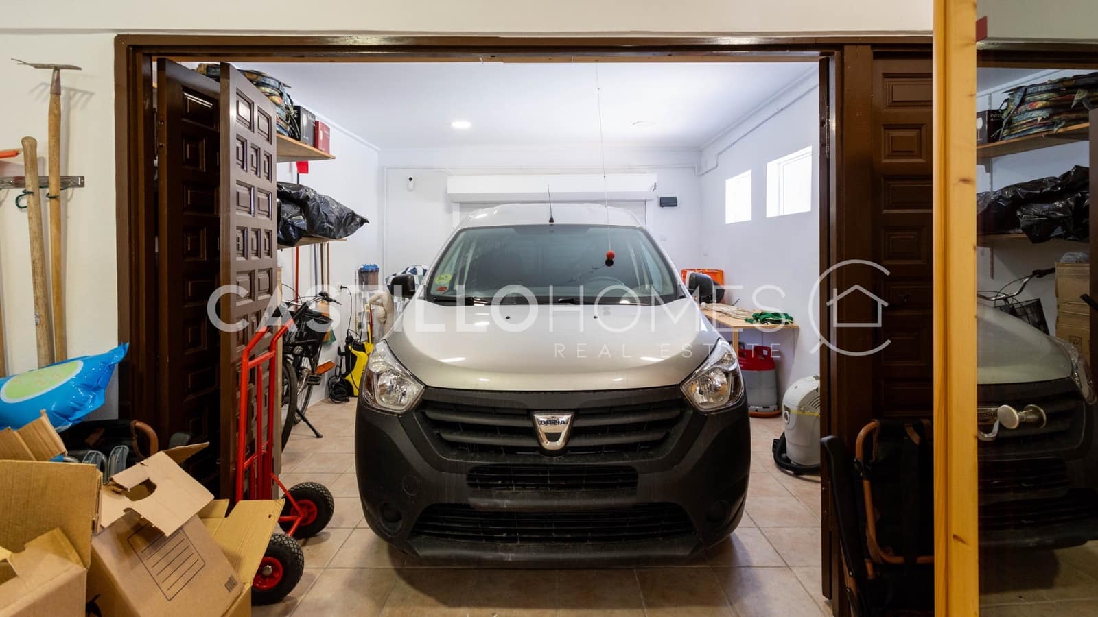 4 quarto Moradia para venda em Torrevieja com piscina garagem - 545 000 € (Ref: 9793331)