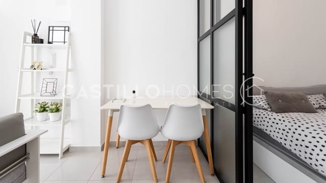 1 soveværelse Studio til salg i Torrevieja med swimmingpool - € 105.000 (Ref: 9793332)