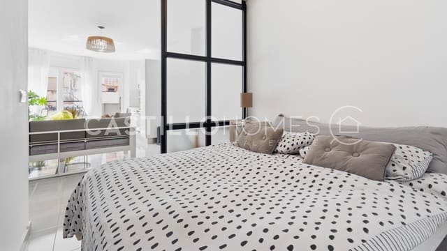 1 soveværelse Studio til salg i Torrevieja med swimmingpool - € 105.000 (Ref: 9793332)