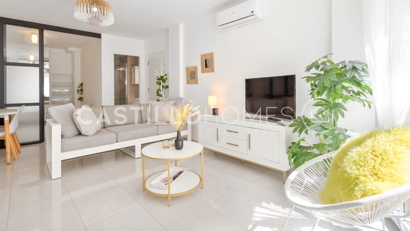 1 soveværelse Studio til salg i Torrevieja med swimmingpool - € 105.000 (Ref: 9793332)
