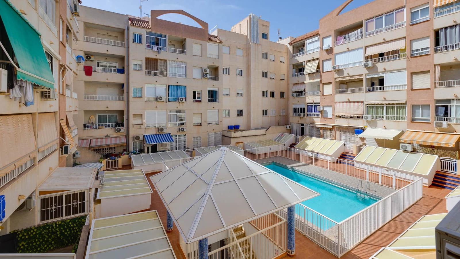 1 chambre Appartement à vendre à Torrevieja - 99 990 € (Ref: 9793335)