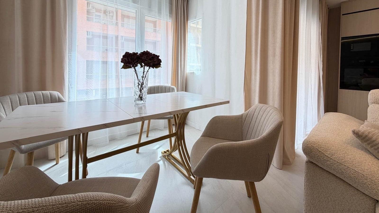 4 quarto Apartamento para venda em Torrevieja - 277 000 € (Ref: 9793336)