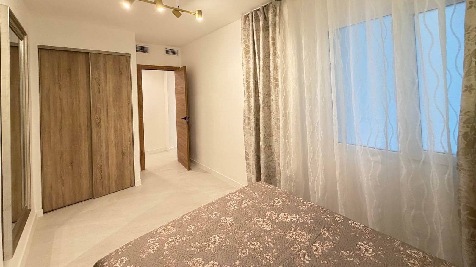 4 quarto Apartamento para venda em Torrevieja - 277 000 € (Ref: 9793336)