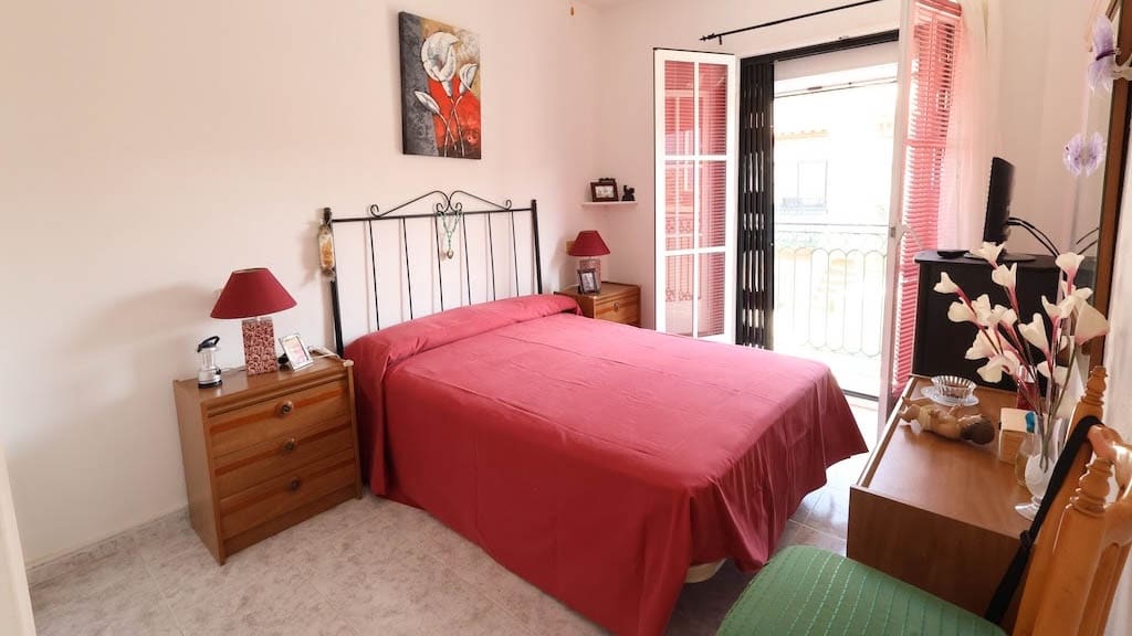 2 soveværelse Bungalow til salg i Orihuela Costa med swimmingpool - € 147.000 (Ref: 9793341)