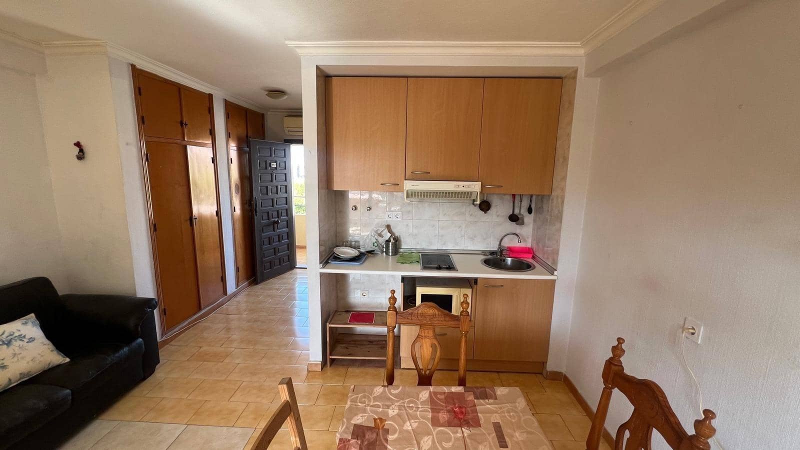 1 makuuhuone Yksiö myytävänä paikassa Torrevieja - 83 900 € (Ref: 9797724)
