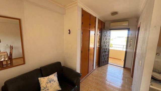 1 makuuhuone Yksiö myytävänä paikassa Torrevieja - 83 900 € (Ref: 9797724)