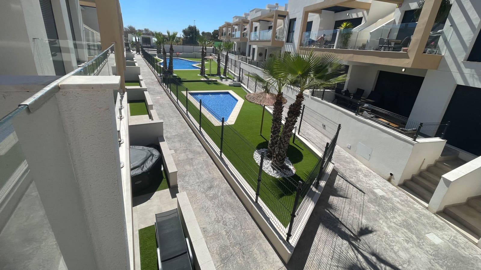 2 sypialnia Penthouse na sprzedaż w Orihuela Costa z basenem - 255 000 € (Ref: 9797725)