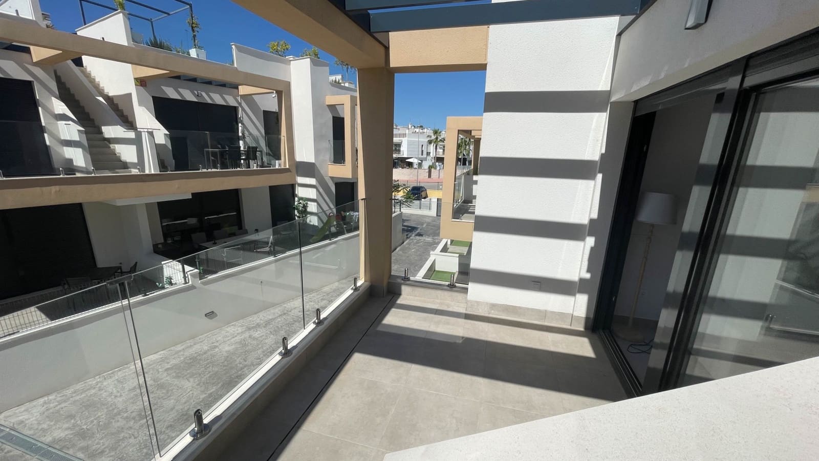 2 sypialnia Penthouse na sprzedaż w Orihuela Costa z basenem - 255 000 € (Ref: 9797725)