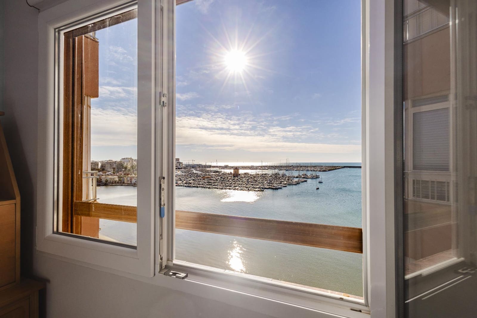 3 chambre Appartement à vendre à Torrevieja avec piscine garage - 389 500 € (Ref: 9797729)