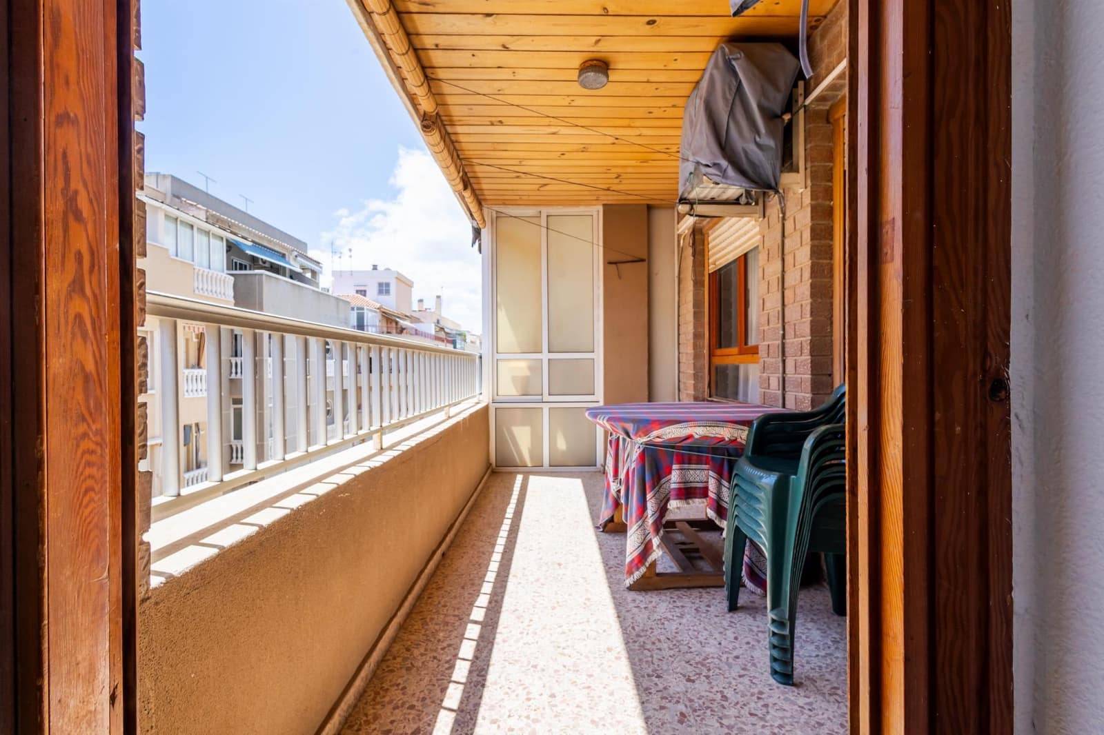 3 soveværelse Lejlighed til salg i Torrevieja med garage - € 163.000 (Ref: 9797733)
