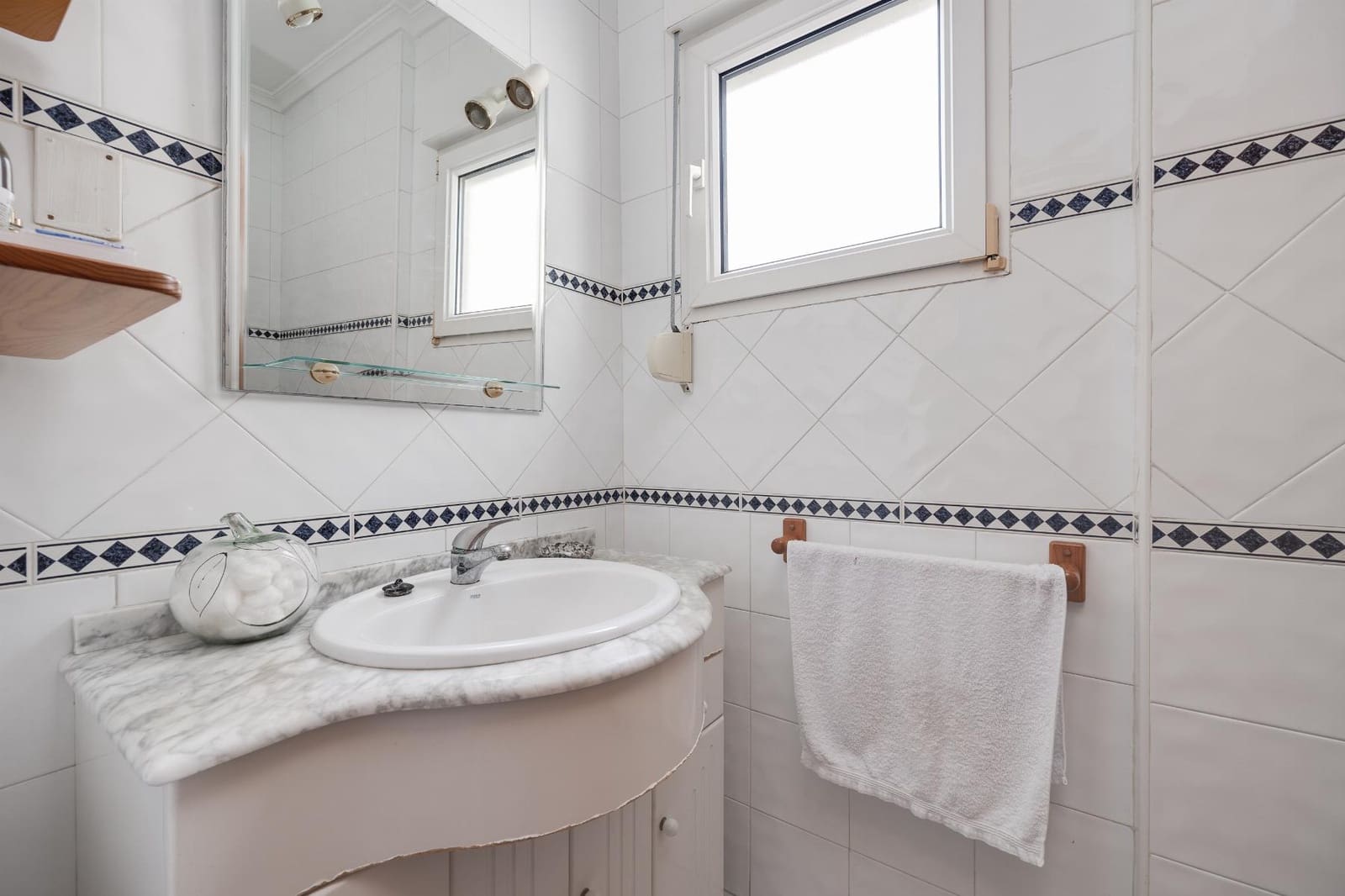 2 bedroom Apartment for sale in Torrevieja - € 149,990 (Ref: 9797734)