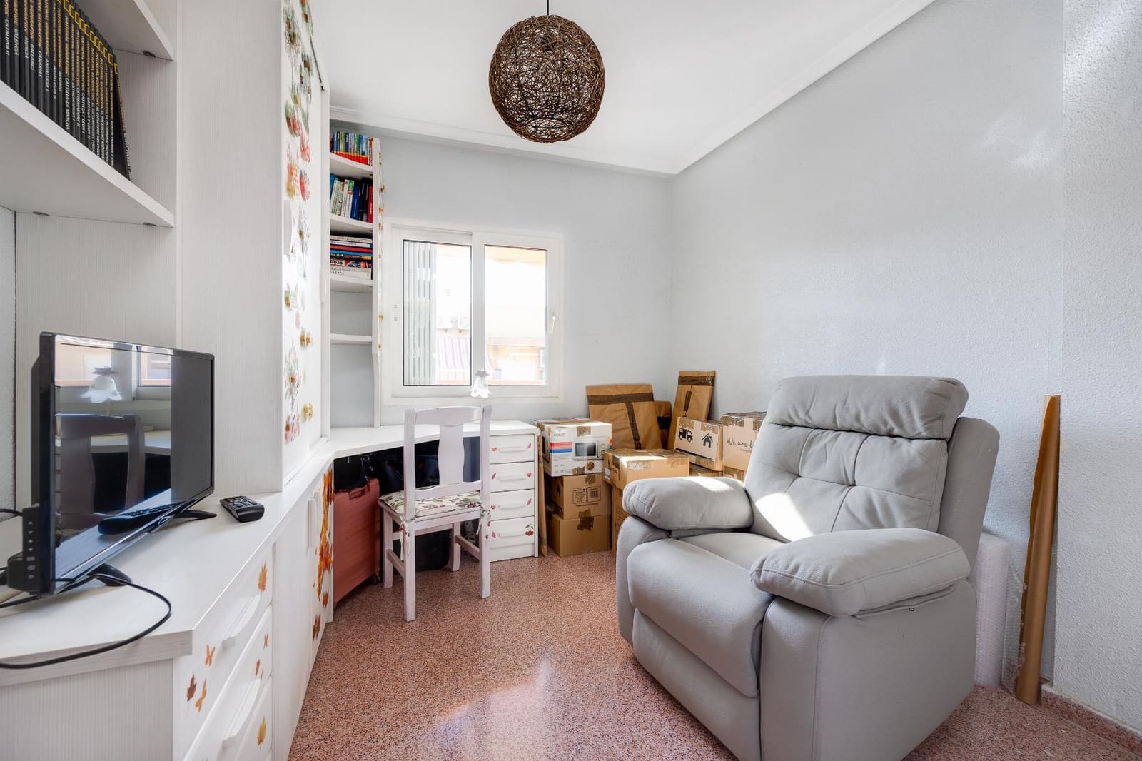 2 bedroom Apartment for sale in Torrevieja - € 149,990 (Ref: 9797734)