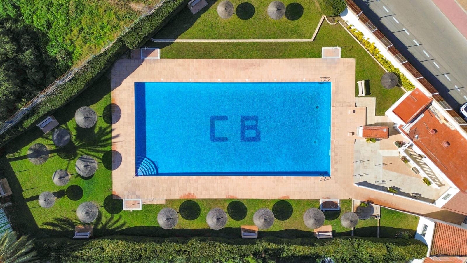 6 chambre Villa/Maison Mitoyenne à vendre à Torrevieja avec piscine - 179 000 € (Ref: 9797740)