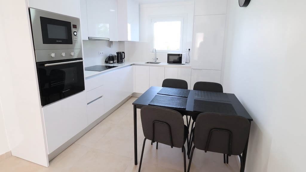 2 bedroom Bungalow for sale in Orihuela Costa with garage - € 185,000 (Ref: 9797743)