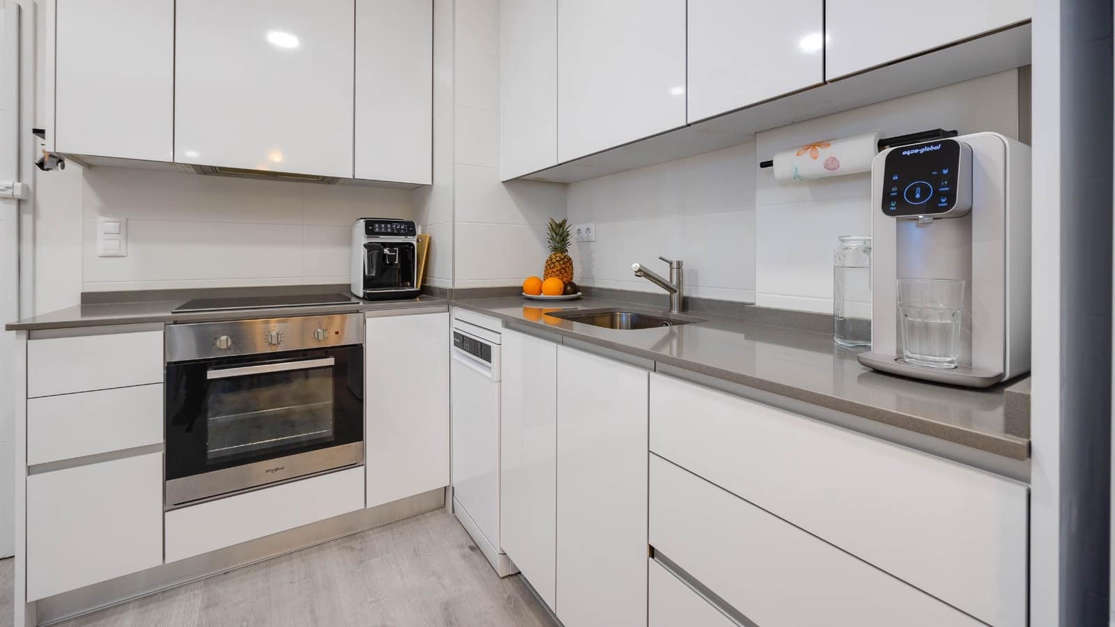 3 soveværelse Lejlighed til salg i Orihuela Costa med swimmingpool garage - € 299.000 (Ref: 9797747)