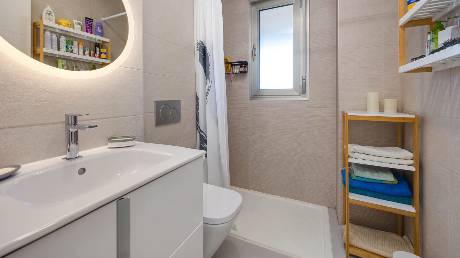 3 soveværelse Lejlighed til salg i Orihuela Costa med swimmingpool garage - € 299.000 (Ref: 9797747)