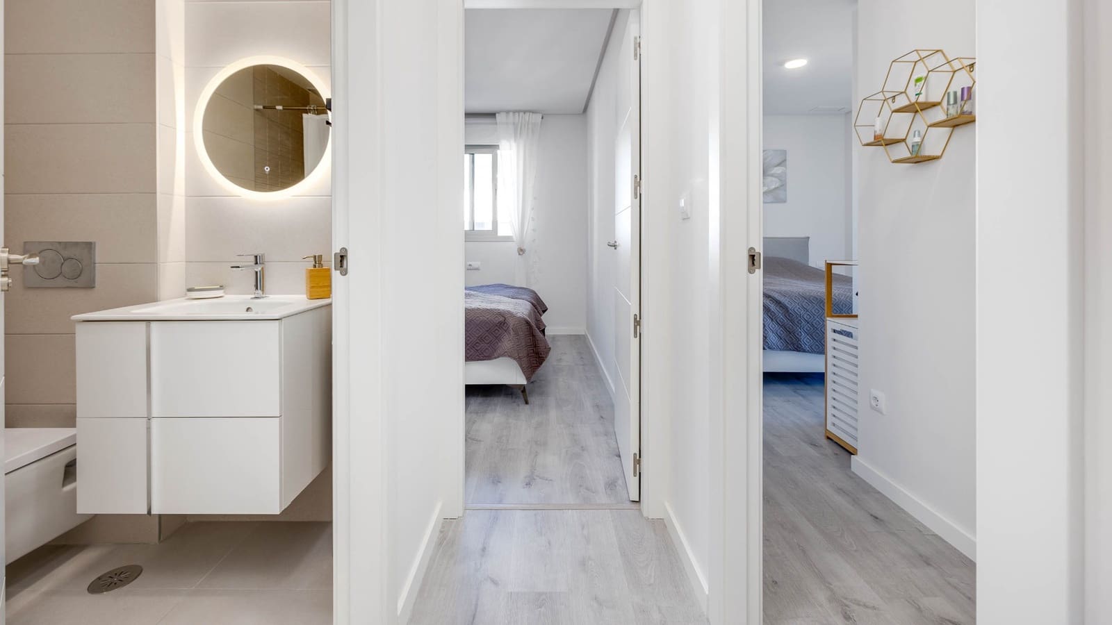 3 soveværelse Lejlighed til salg i Orihuela Costa med swimmingpool garage - € 299.000 (Ref: 9797747)