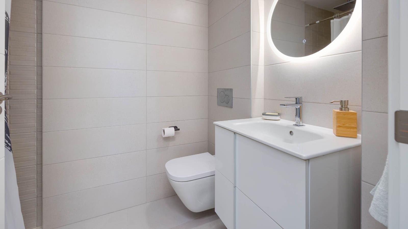 3 soveværelse Lejlighed til salg i Orihuela Costa med swimmingpool garage - € 299.000 (Ref: 9797747)