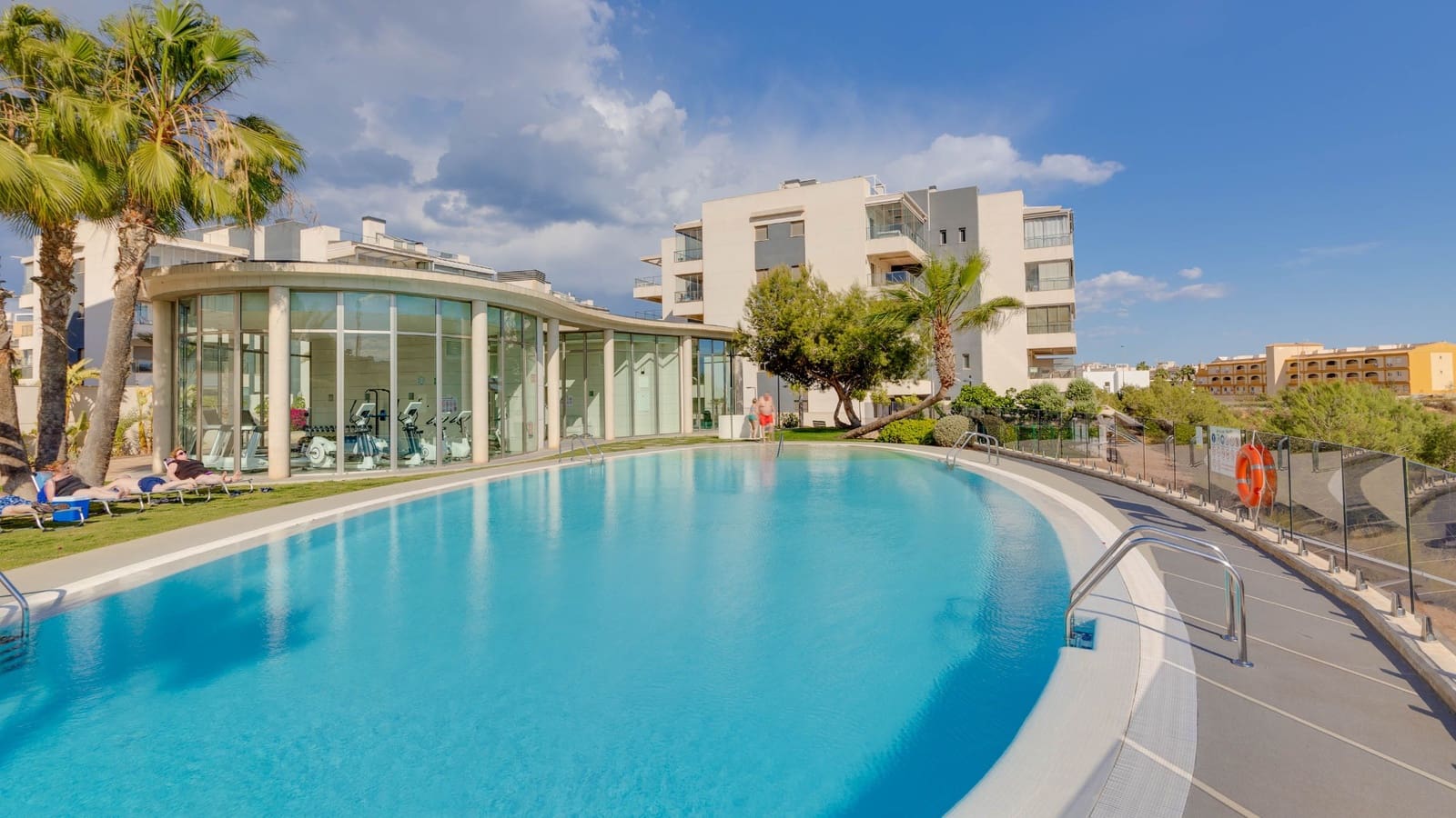 3 soveværelse Lejlighed til salg i Orihuela Costa med swimmingpool garage - € 299.000 (Ref: 9797747)