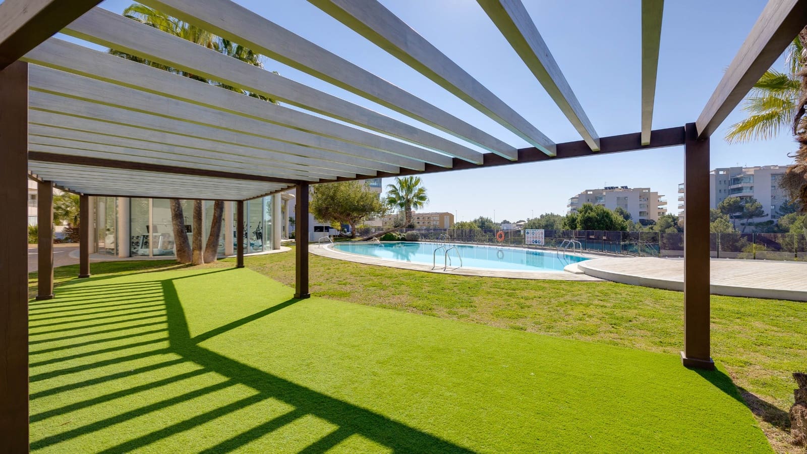 3 soveværelse Lejlighed til salg i Orihuela Costa med swimmingpool garage - € 299.000 (Ref: 9797747)